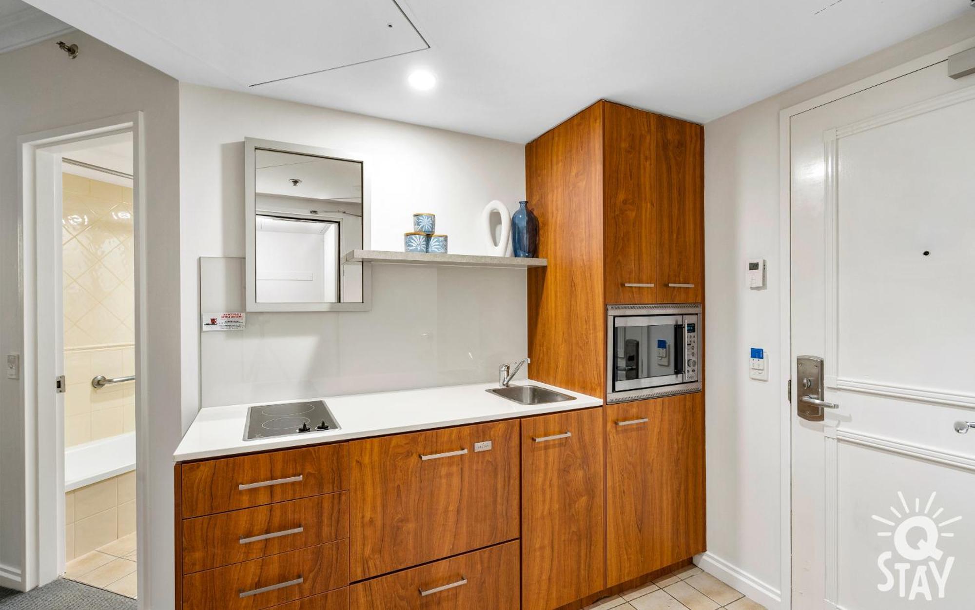 Legends Apartments - Qstay Голд-Кост Экстерьер фото