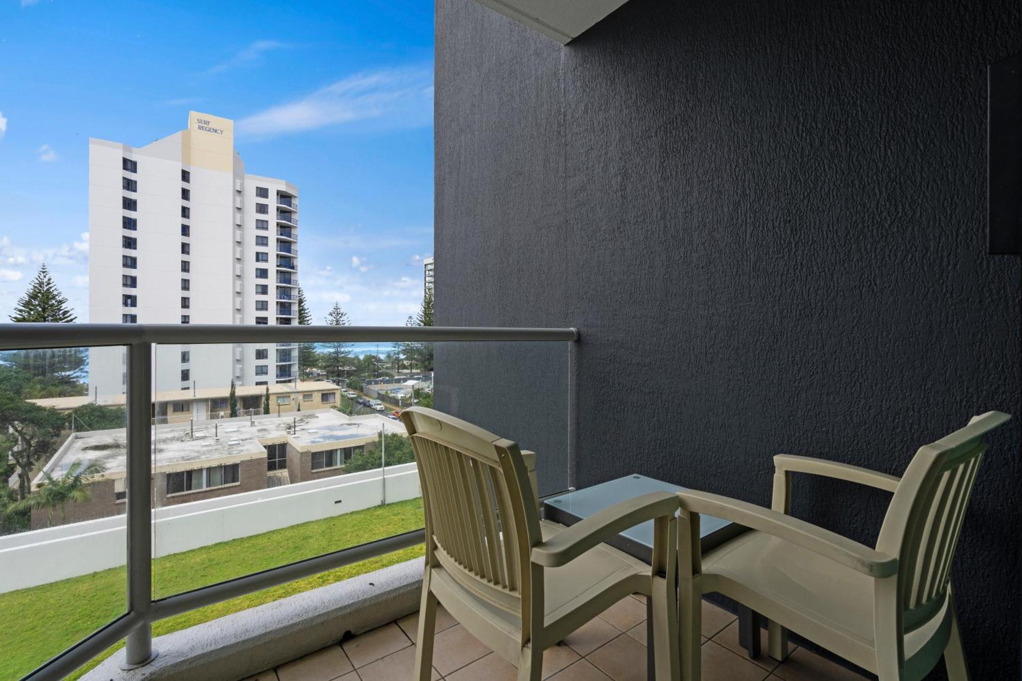 Legends Apartments - Qstay Голд-Кост Экстерьер фото