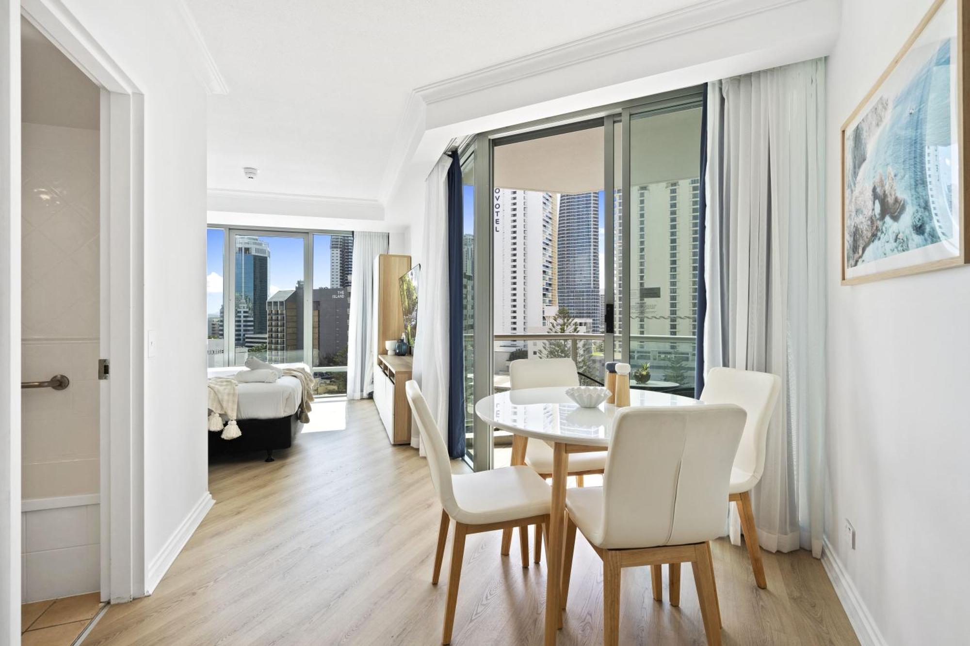 Legends Apartments - Qstay Голд-Кост Экстерьер фото